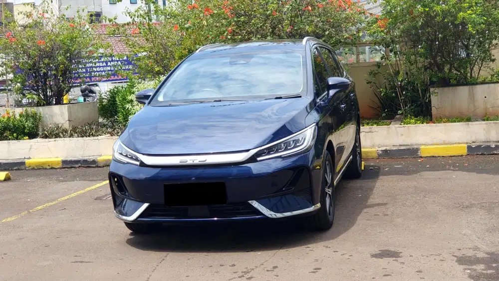 Km14rb byd m6 superior ev 2024 biru