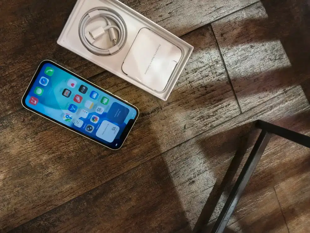 iphone 12 128gb paling baik