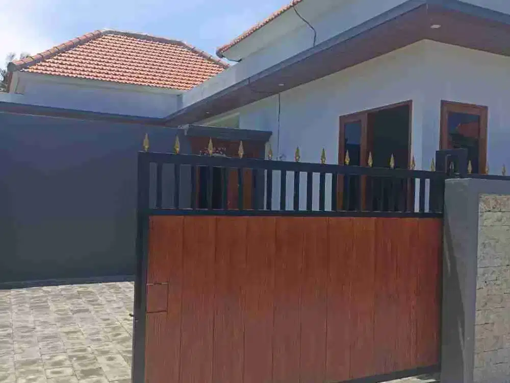 Villa Baru View sawah di Permata Pering Pantai Saba