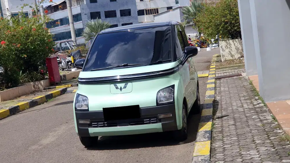 Km27rb wuling air ev standard range 2023 hijau