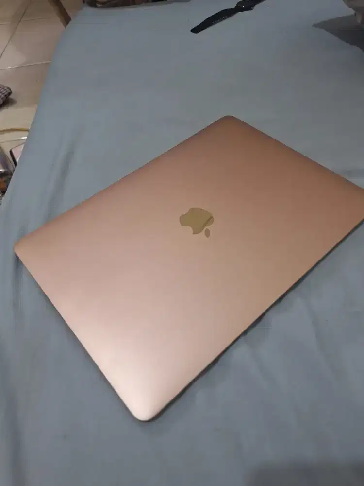MacBook Air Retina 13 Gold 2020 A2337/M1/Ram 8GB/256GB 7