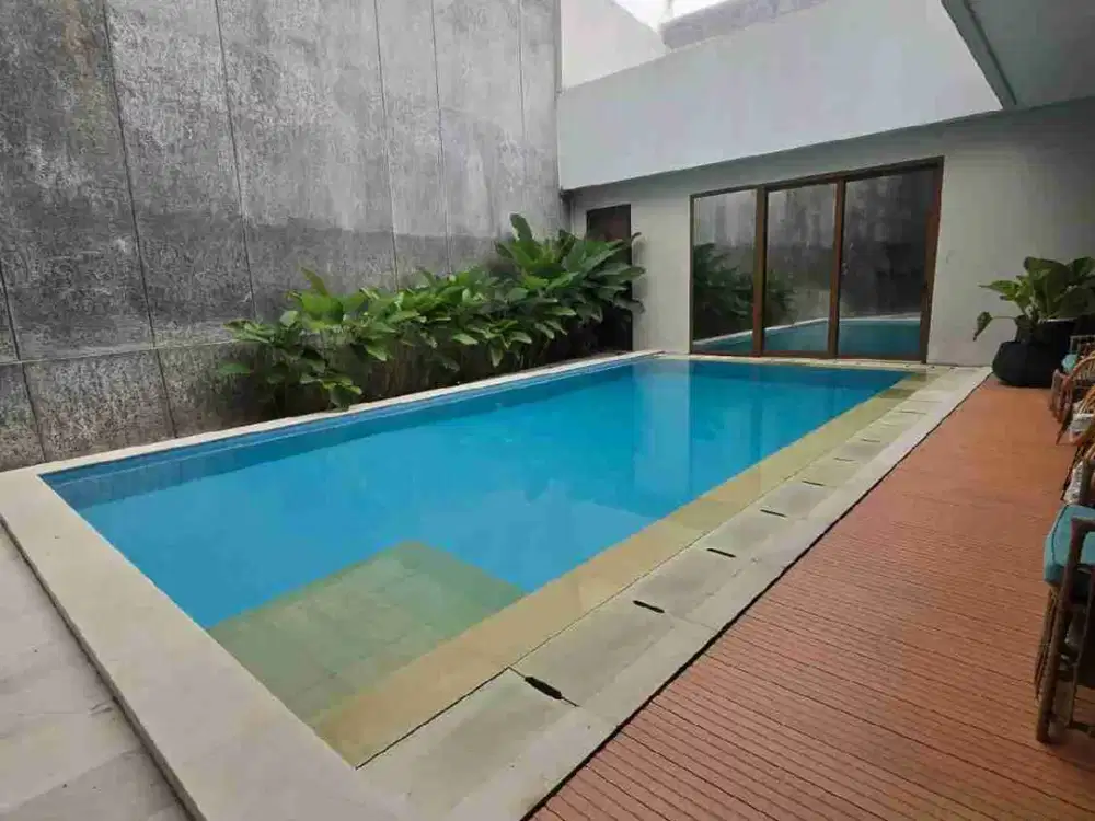 rumah dengan kolam renang sektor 3 bintaro jaya