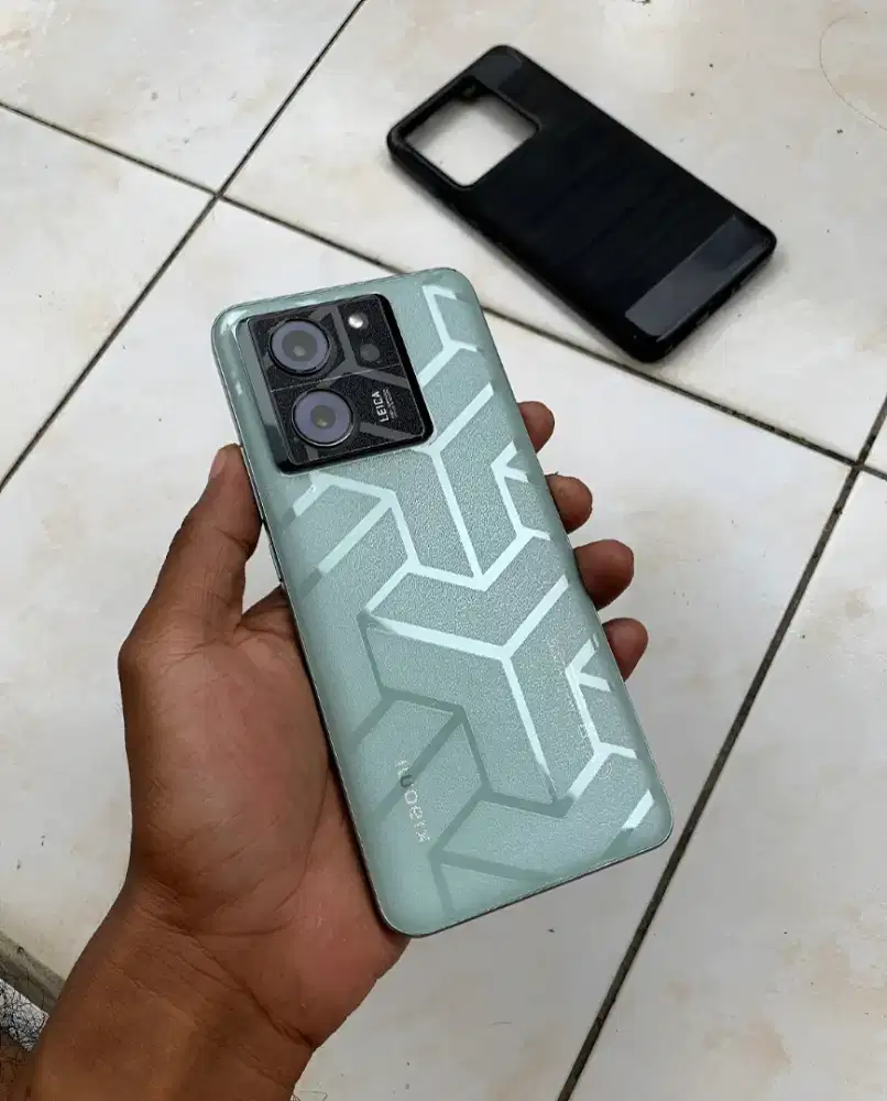 Mi 13T pro flegship Ram 12/512gb nfc gaming