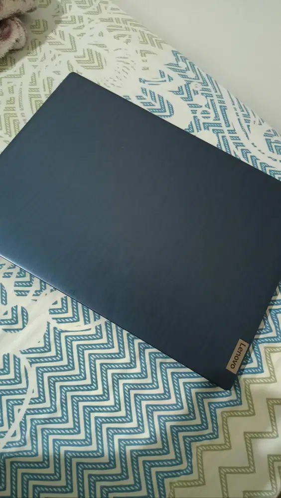 Lenovo IdeaPad 3/4GB