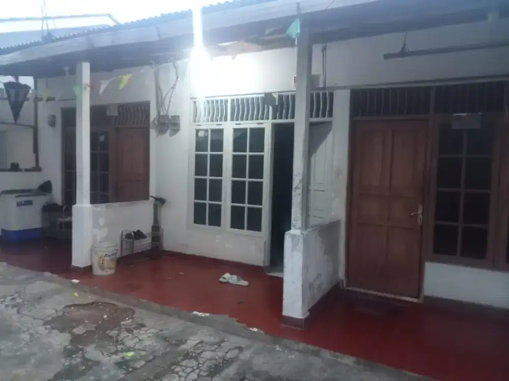 Dijual Kontrakan 3 Pintu