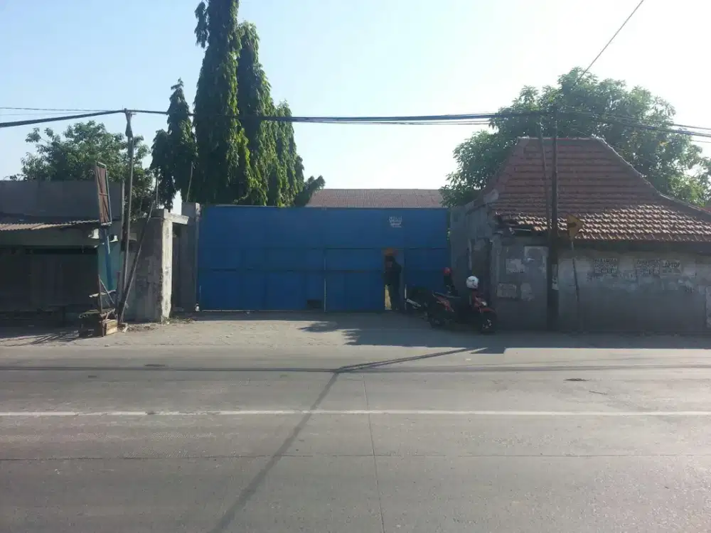 Gudang Hitung Tanah Raya Legundi Gresik