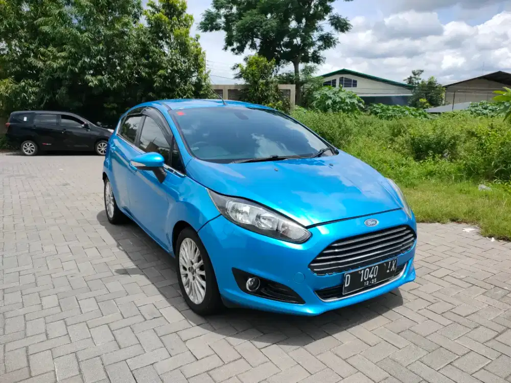 New Fiesta S matic 2014