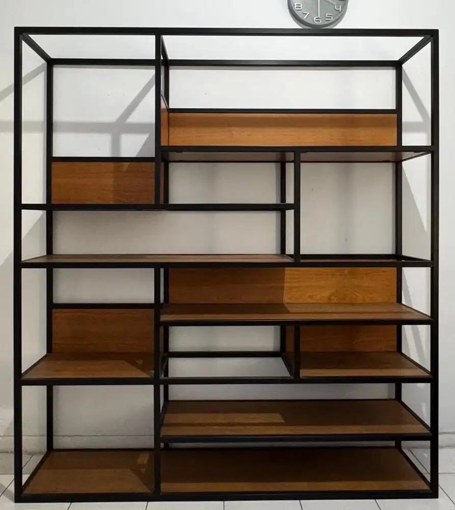 Rak pajang / display