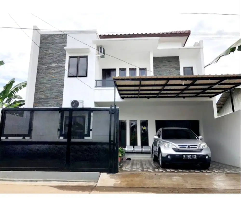 Dijual Rumah 2 Lantai siap huni di jalan Rembang Pekayon Jatiasih