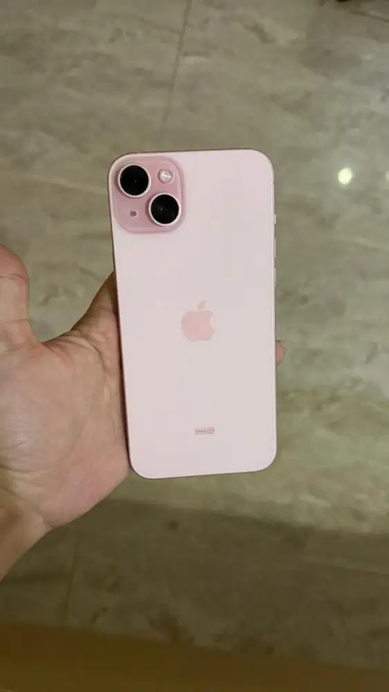 IPHONE 15 PLUS 128GB GARANSI RESMI IBOX (LIKE NEW)