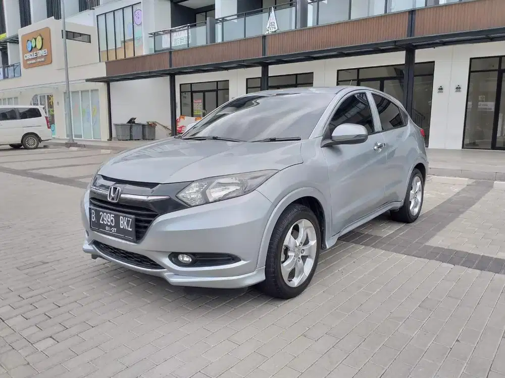SUPER LOW KM MULUS TERAWAT LIKE NEW ! Honda HRV 1.5 E CVT AT 2016