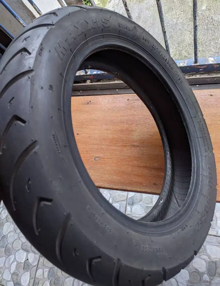 [BARU] Ban Motor MAXXIS 100/90 Ring 12