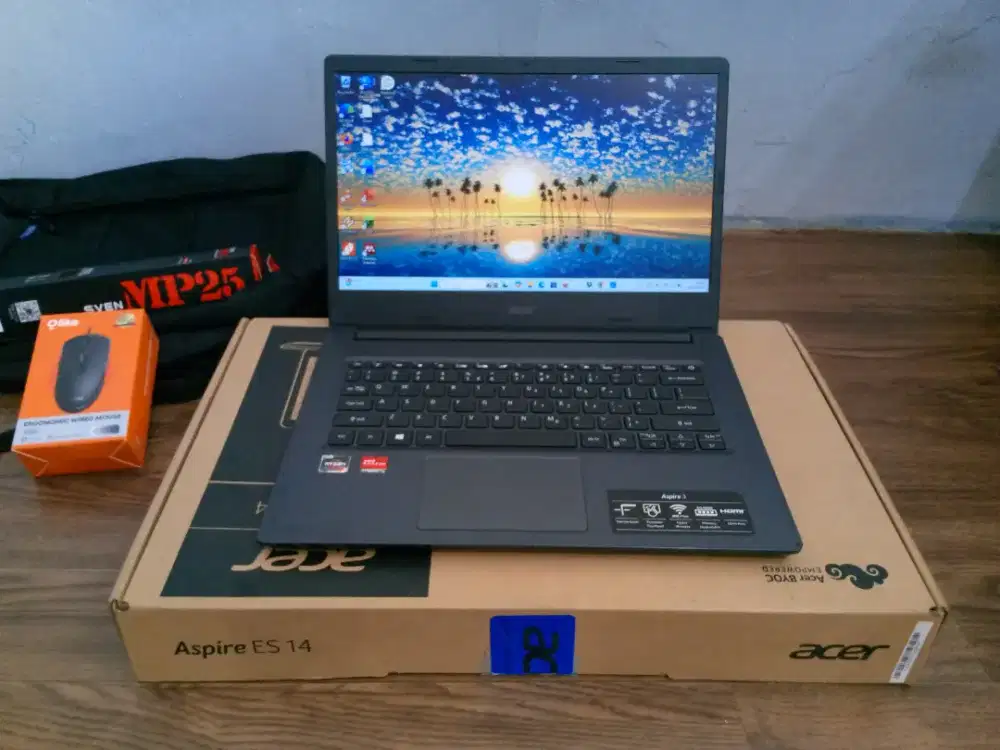 Acer Aspire 3  windows 11 RAM 4 GB SSD 256 GB