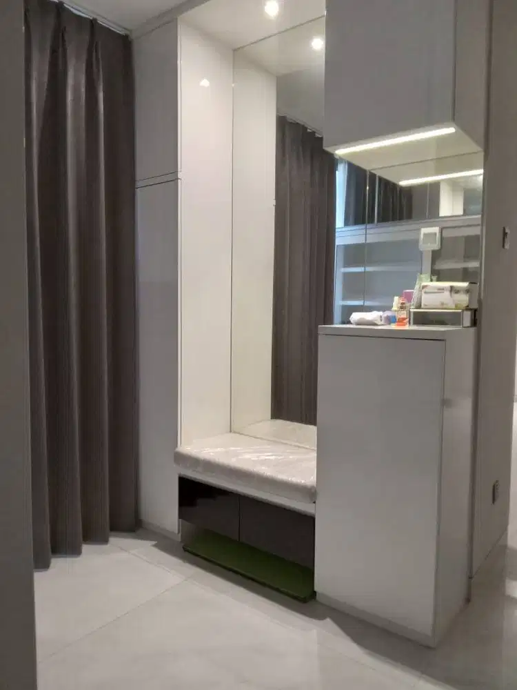 Rumah disewakan berada di Kondominium Graha Famili