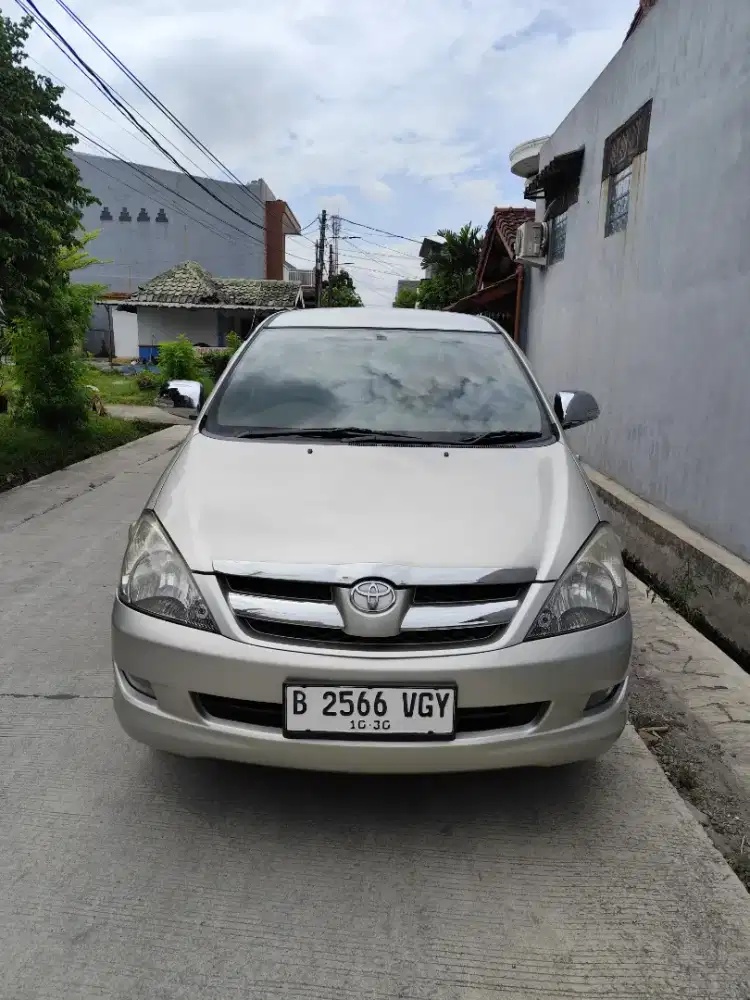 Toyota kijang innova G MT 2007 antik