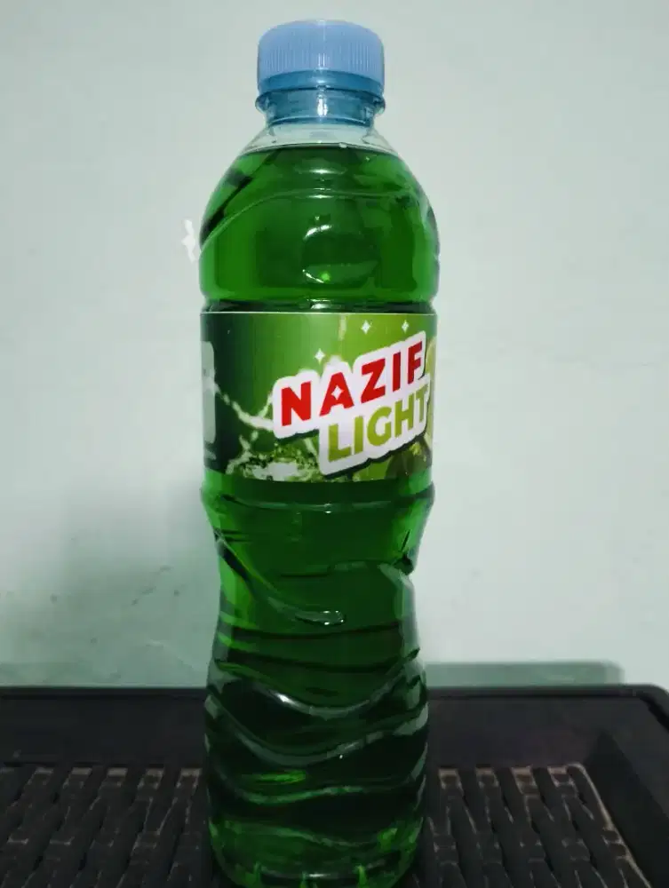 Sabun cuci piring Nazif light