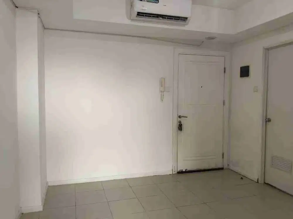 di sewakan apartemen green lake Sunter tipe 2 bedroom  unfurnish