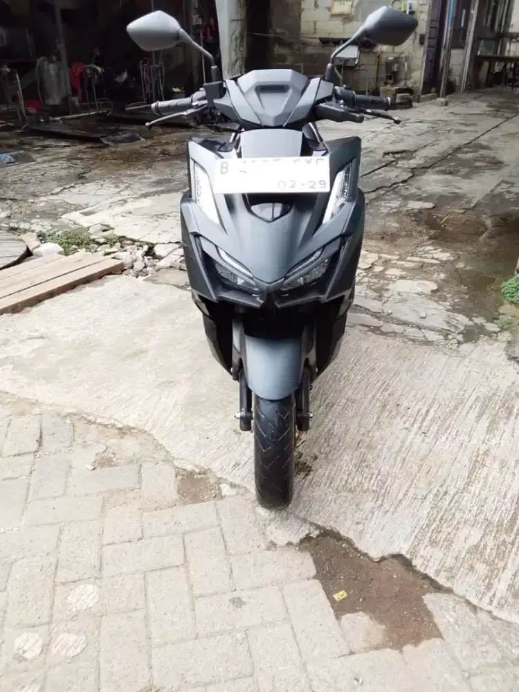 Honda Vario 160 CBS Hitam 2024 — Mulus, Siap Pakai, Nego!