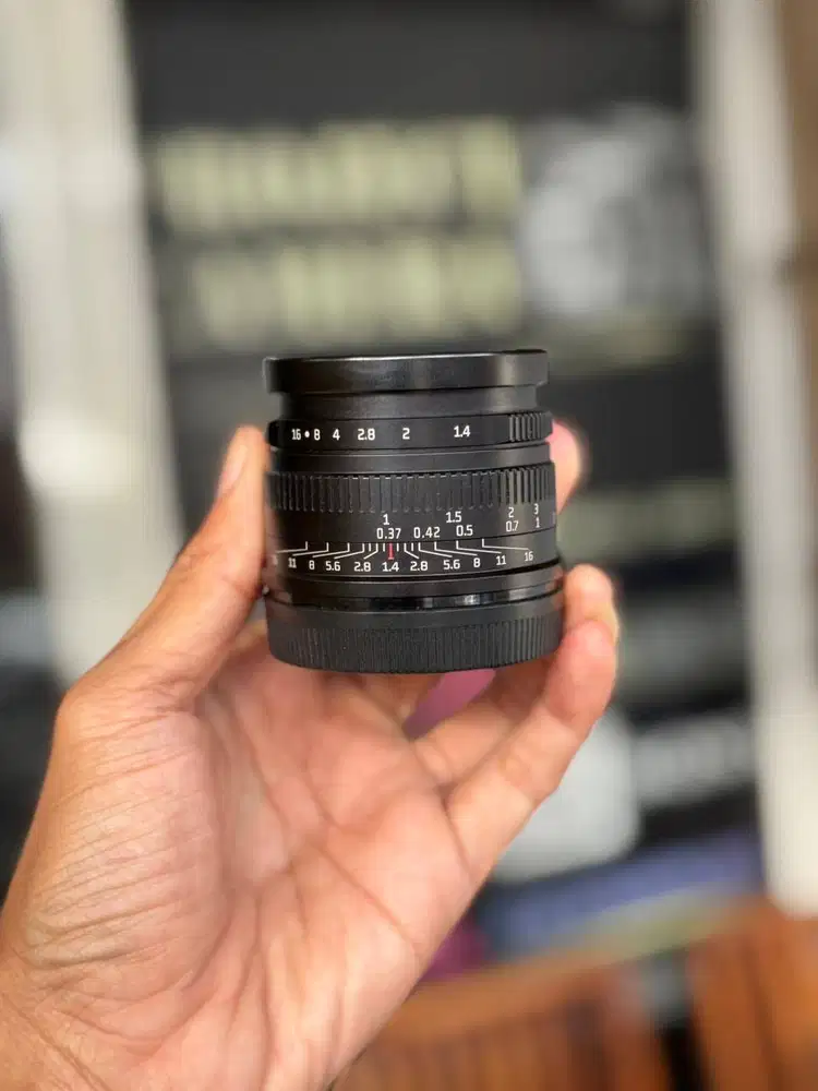 7ARTISAN 35mm f1.4 for Sony Fullset Box