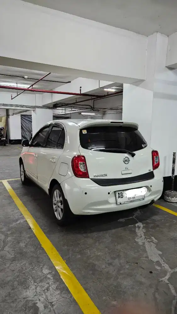 Nissan march 1.5 Manual 2014