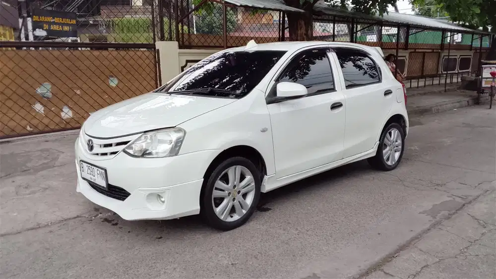 Toyota Etios 2014 Bensin