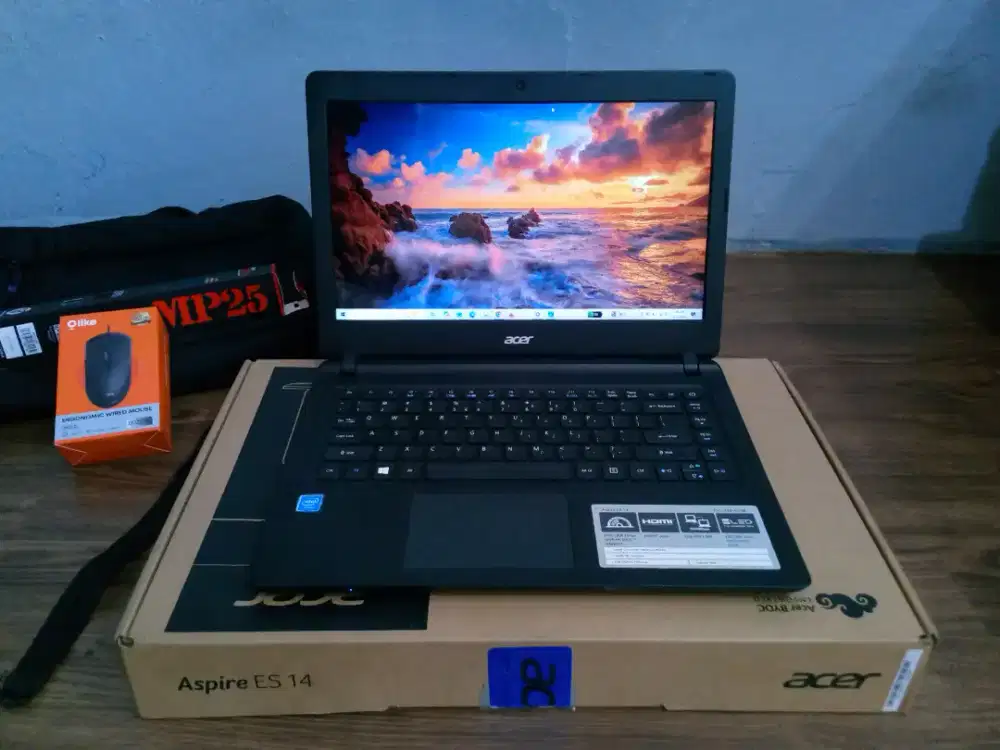 ACER  Aspire Processor Laptop hp 14-bw0xx  RAM 4 GB SSD 120 GB
‎