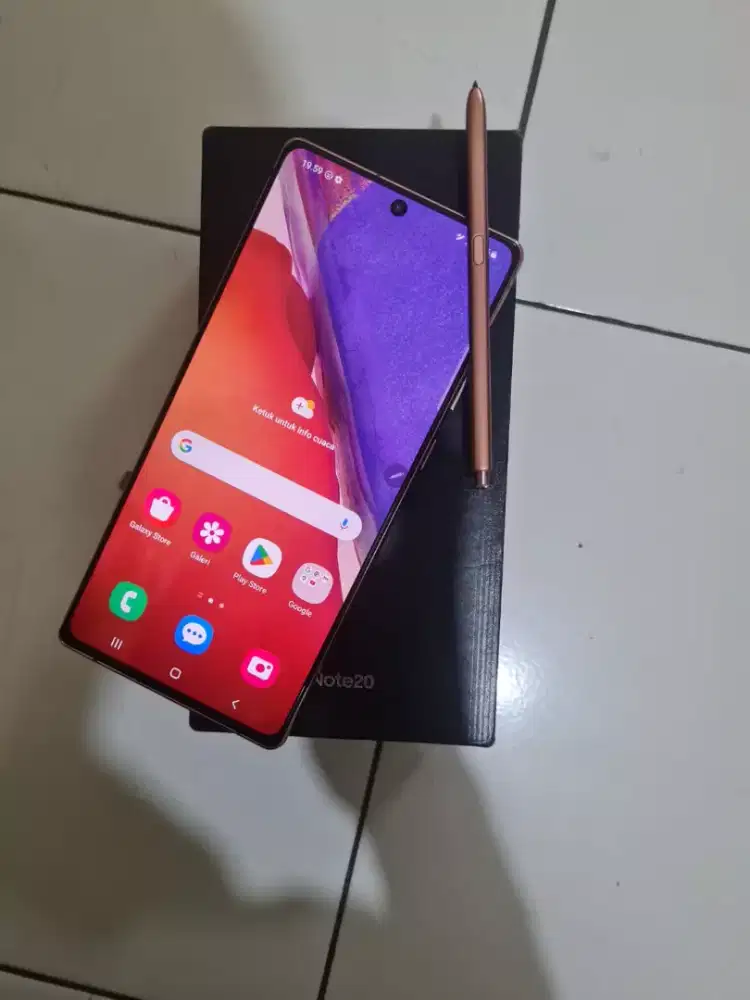 SAMSUNG NOTE 20