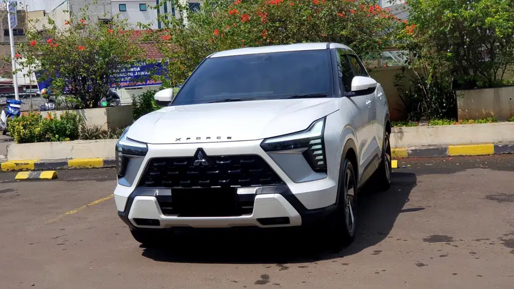 Km13rb mitsubishi xforce ultimate 2024 putih pajak panjang tgn 1