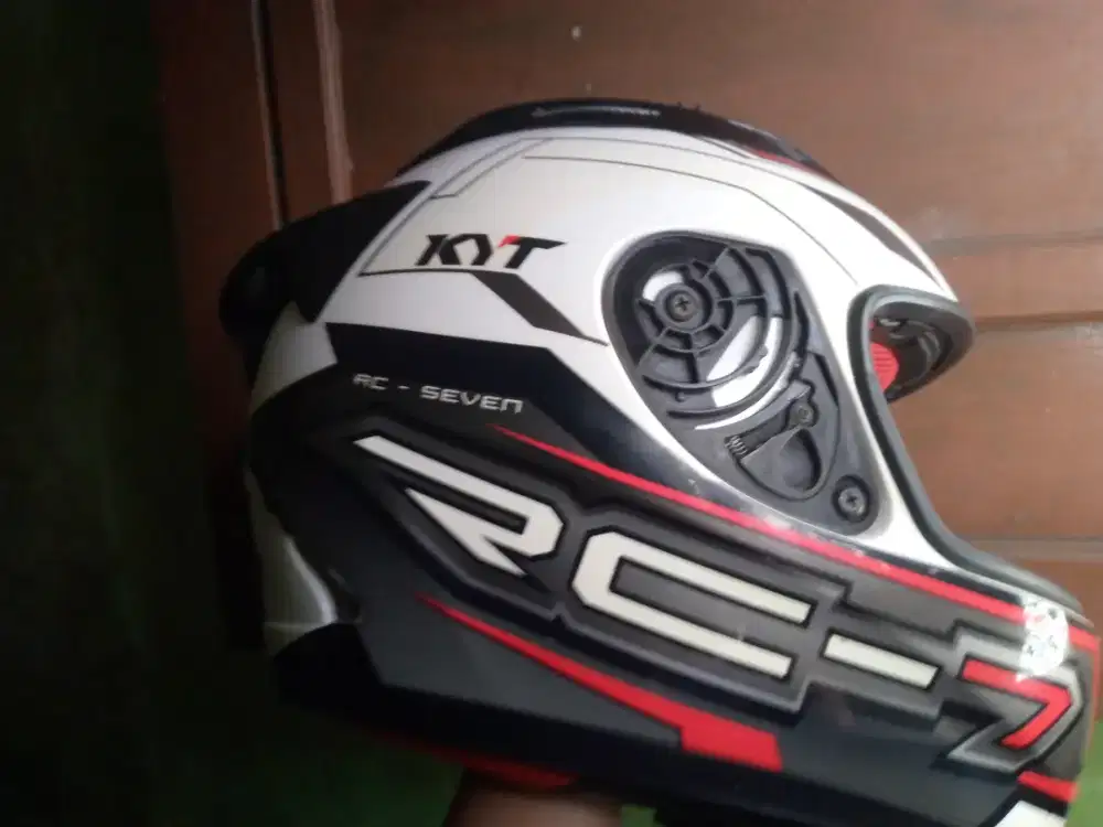 jual helm kyt rc-7