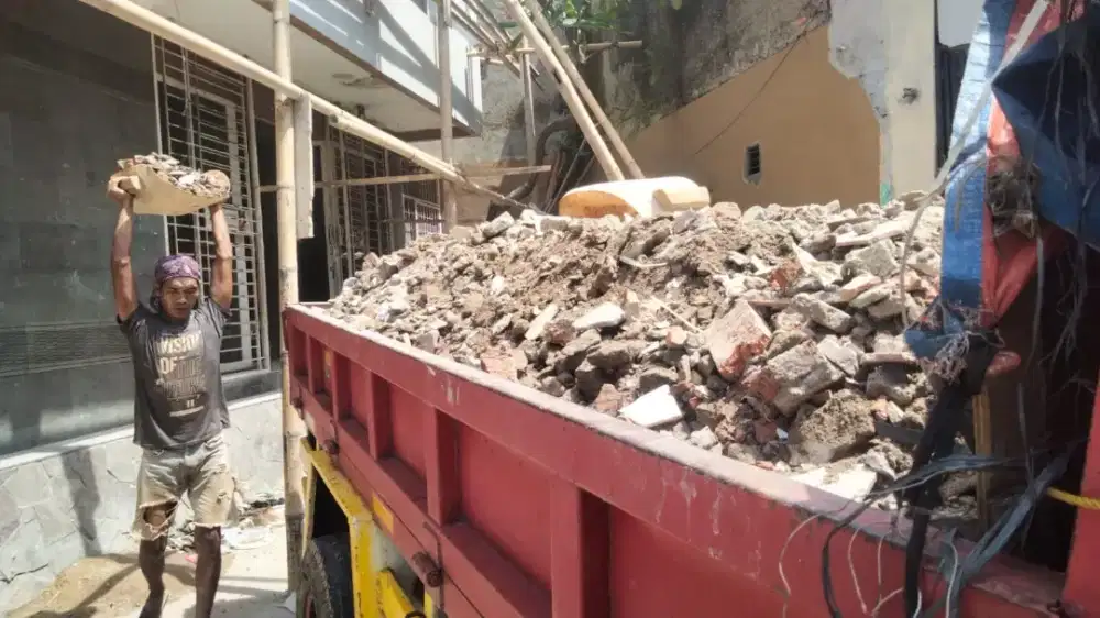 JASA BUANG PUING DAN PENGURUGAN