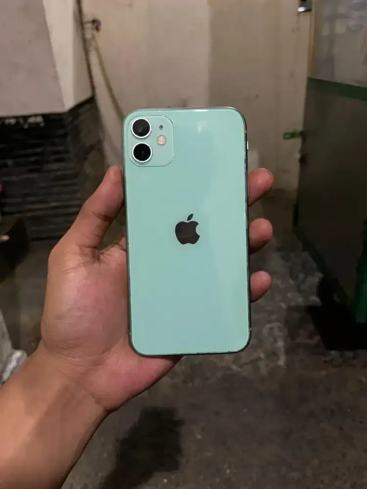 Iphone 11 128gb fullset beacukai setara ibox