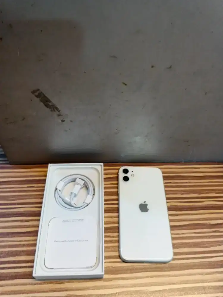 iphone 11 128gb putih wanggi