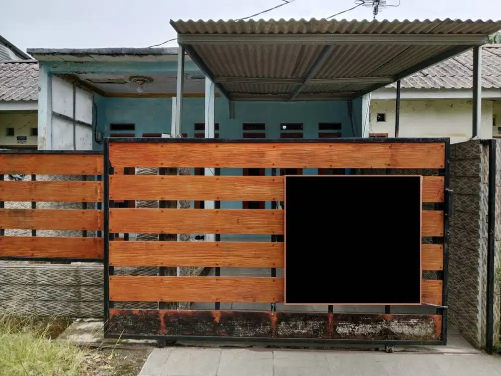 [Dijual Cepat dan Negotiable] Rumah di Perum Ambar Telaga Residence