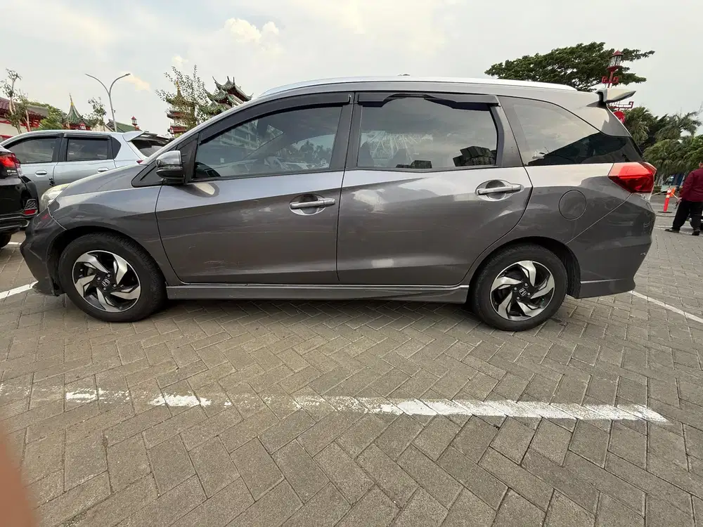 Honda Mobilio 2016 Bensin
