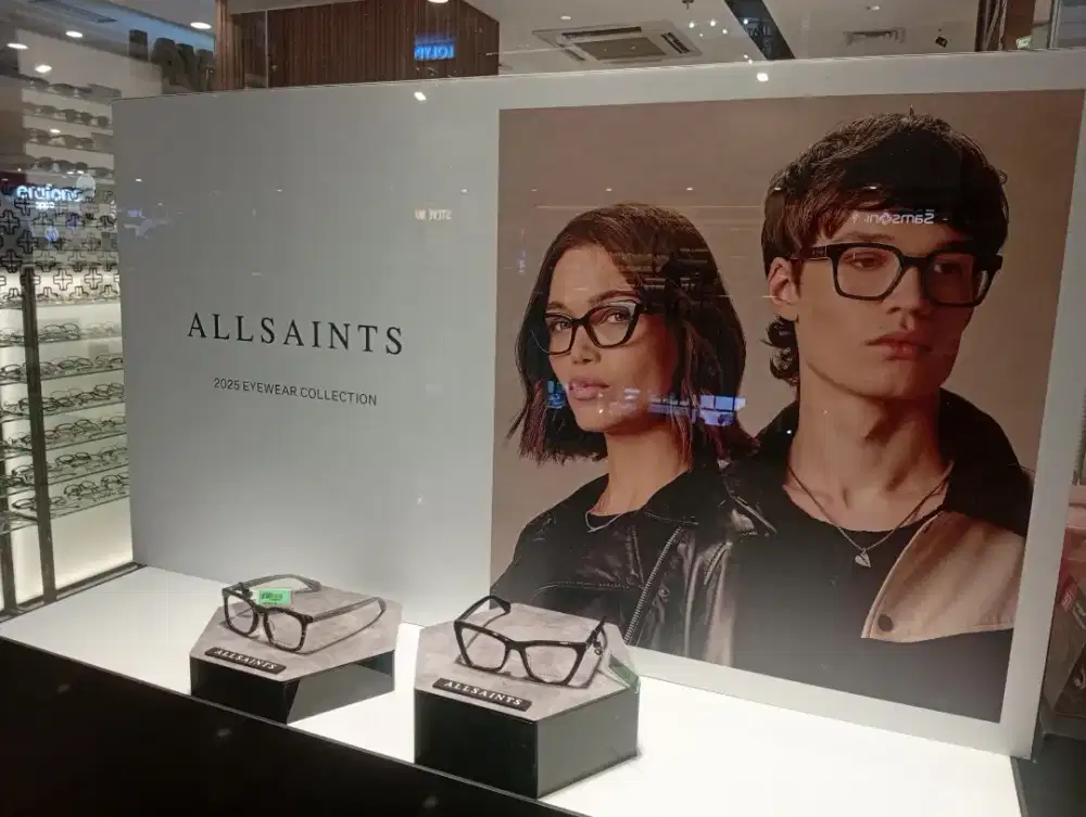 Cicilan kacamata dengan Homecredit