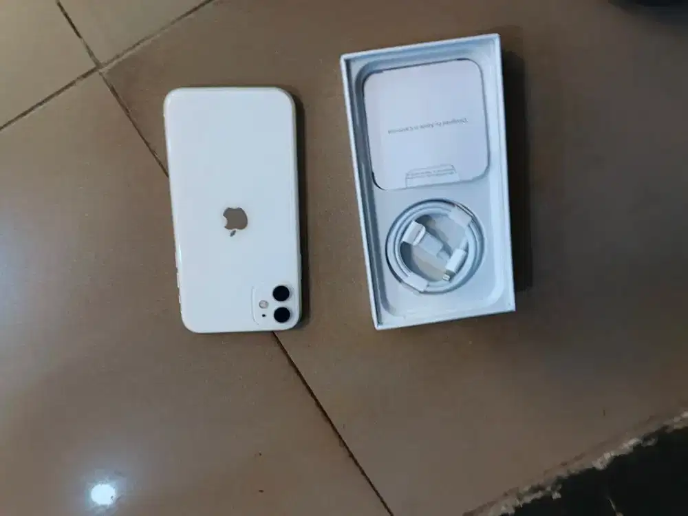 iphone 11 128gb ohh mulus sekali