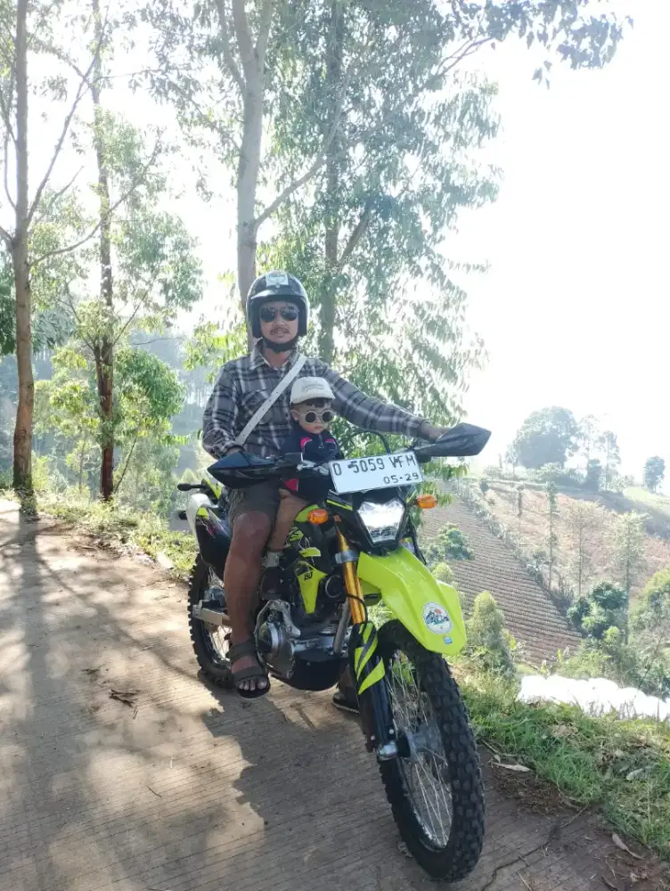 KLX second seperti baru