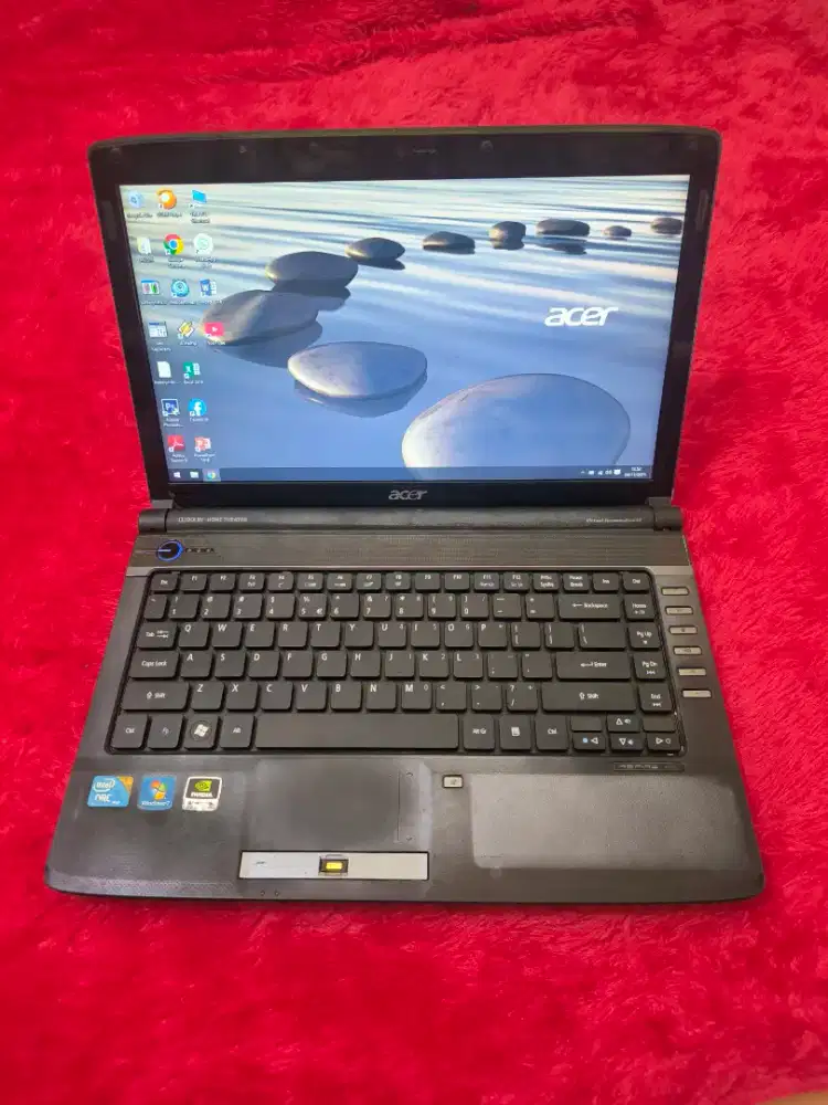 Dijual laptop acer aspire 4740 kencang,intel core i5,ram 8 gb