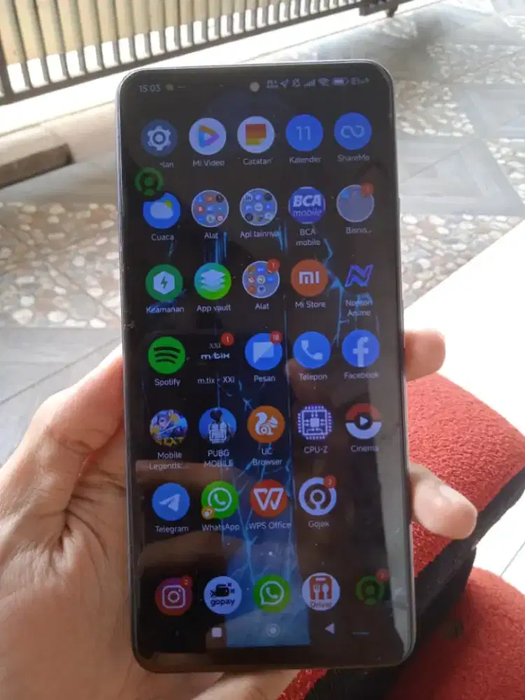 Di jual Poco f3 6/128 warna biru