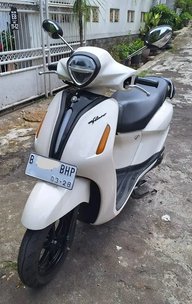 Yamaha Grand Filano  Plat B Istimewa