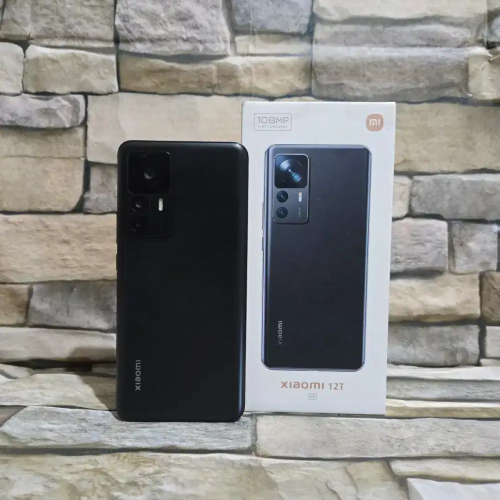 Xiaomi 12T 5G Black 8/256 Kelengkapan Hp dan Dos aja,segel mulus 95%