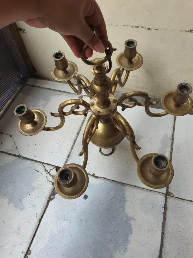 Lampu Gantung Cabang 6