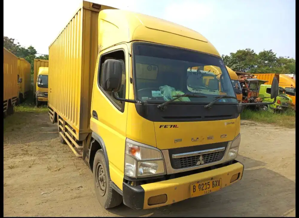 MURAH MULUS CDE Long engkel Mitsubishi coltdiesel FE71L box besi 2023