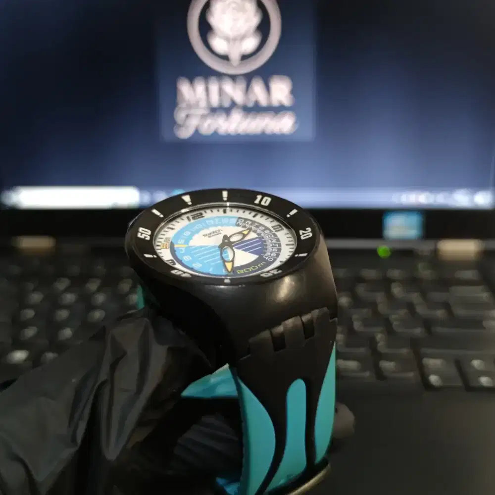 Jam tangan Swatch Fun Scuba Dolphin Whistle