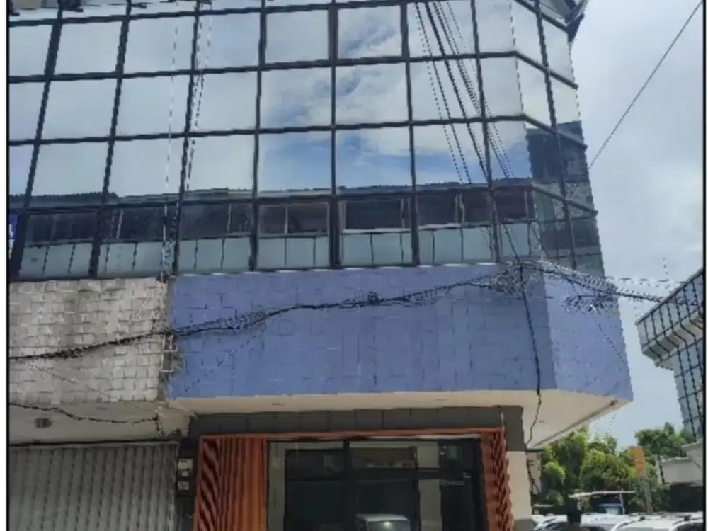 Ruko Plaza Kebon Jeruk Jakarta Barat 4 Lantai Posisi Hoek Semi Furnished