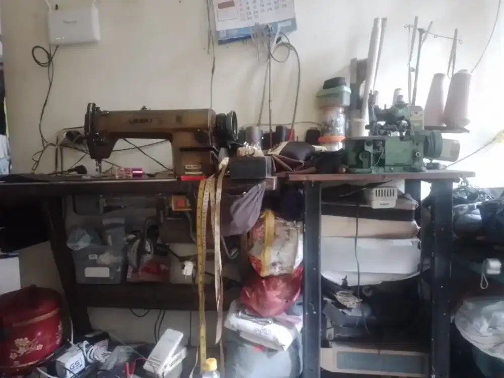 Mesin jahit + mesin obral