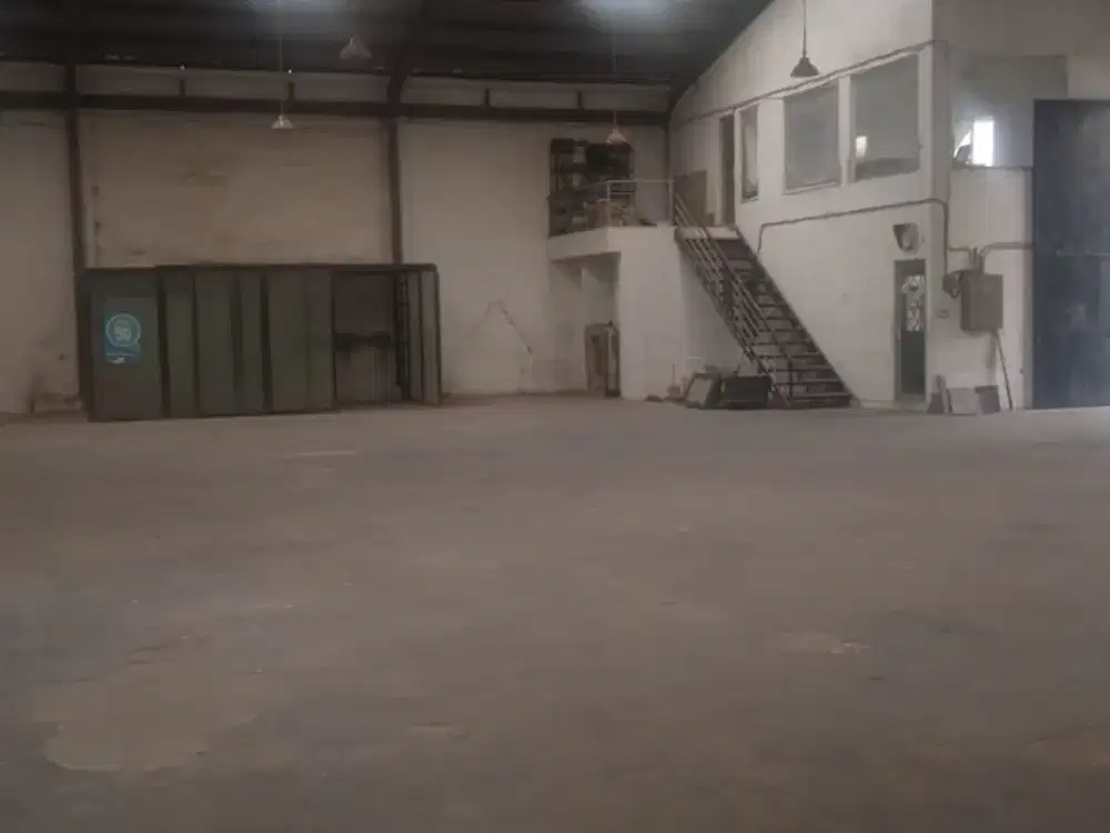 Gudang Di Jatake Tangerang Luas 870 m2 Lokasi Strategis