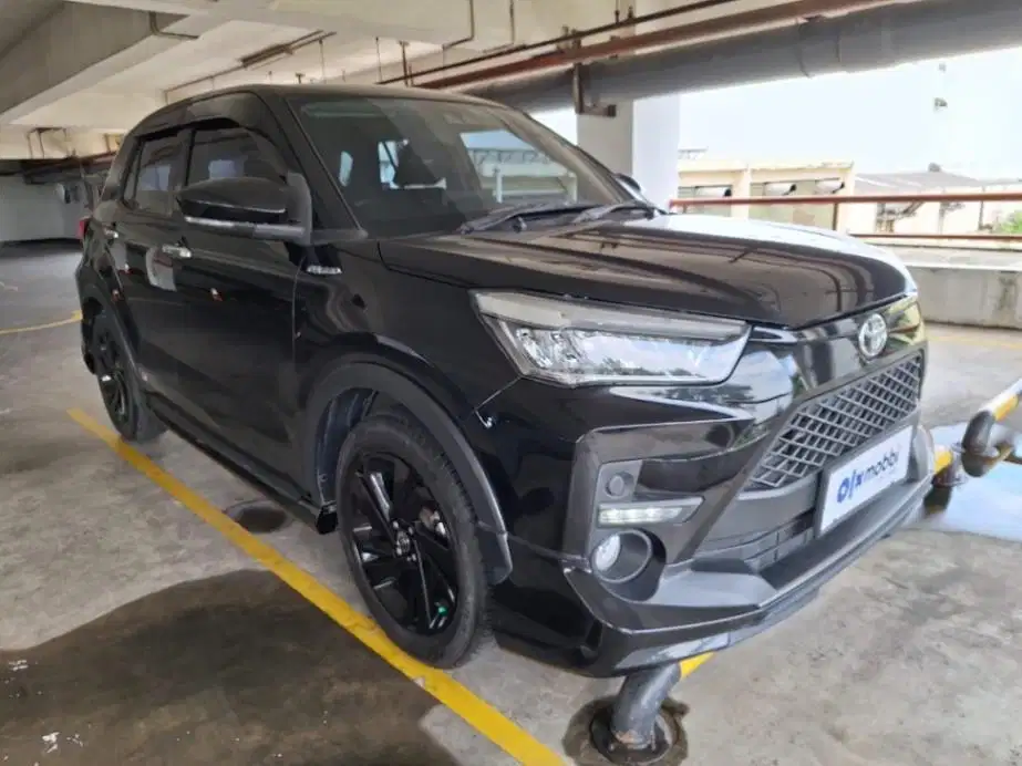 DP RENDAH Toyota Raize 1.0 GR Sport TSS One Tone Bensin-AT 2022 AAPS