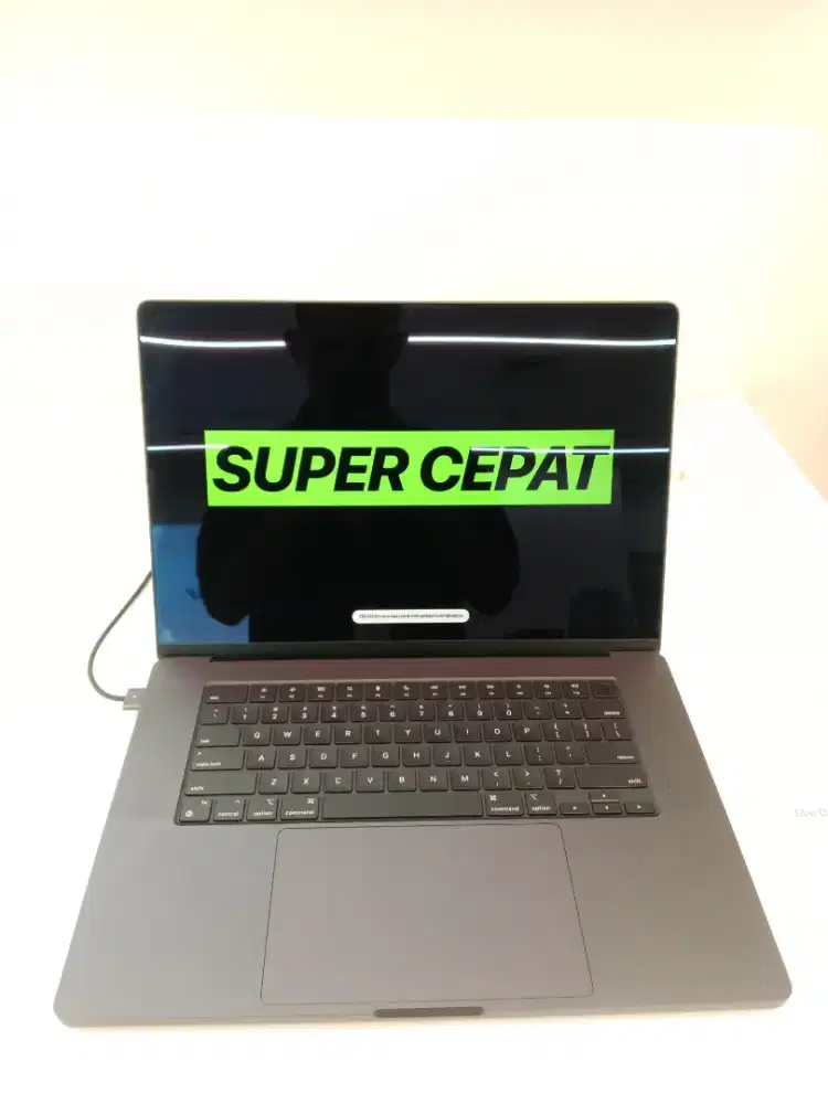 MacBook Pro 16 inci dan 14 inci