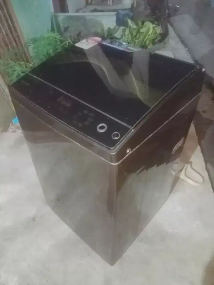 Mesin cuci Polytron 1 tabung digital otomatis